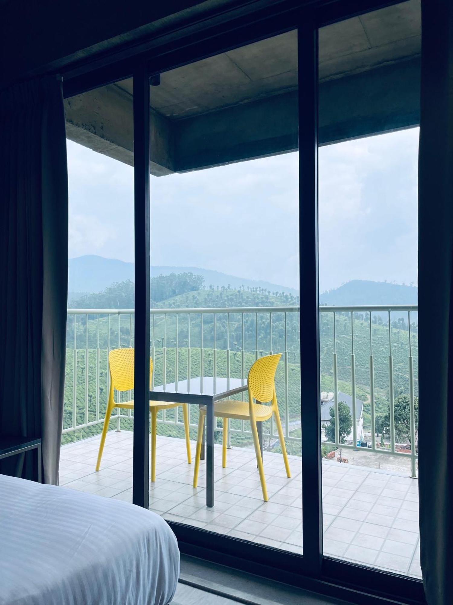 Bel Visto Hotel Vālpārai Eksteriør billede